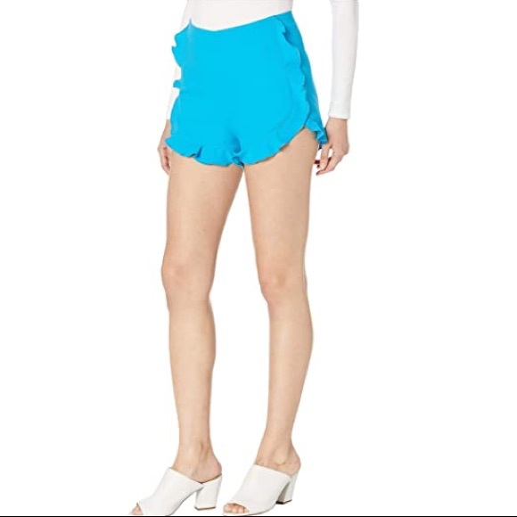 NEW Bebe Crepe Ruffle Dolphin Shorts - Picture 3 of 8